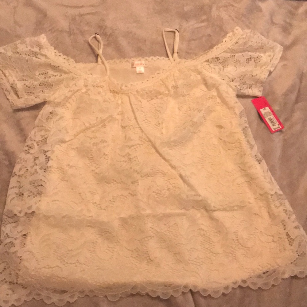 Off the shoulder shirt